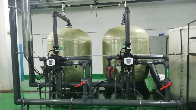 1吨每小时反渗透纯水设备怎么运行？